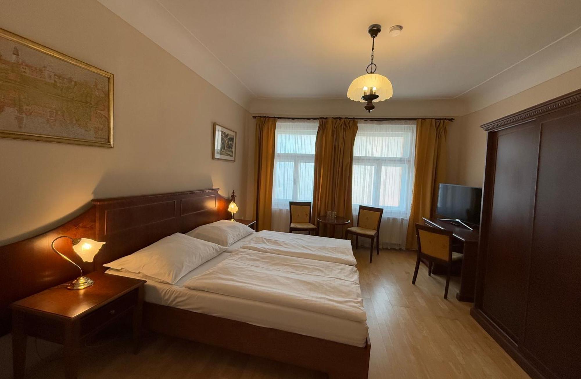 Hotel King George Prague Exterior photo
